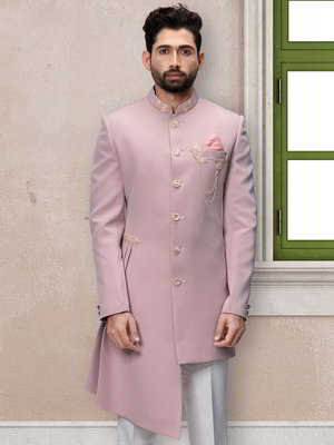 Розовый индийский мужской костюм, украшенный скрученной шёлковой нитью с бисером