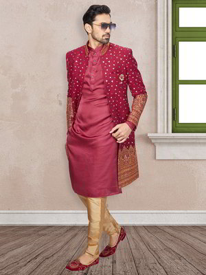 Бордовый шёлковый индийский мужской костюм с кусочками зеркалец