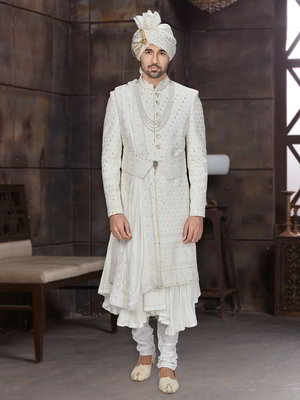 Фисташковый индийский свадебный мужской костюм из креп-жоржета с пайетками