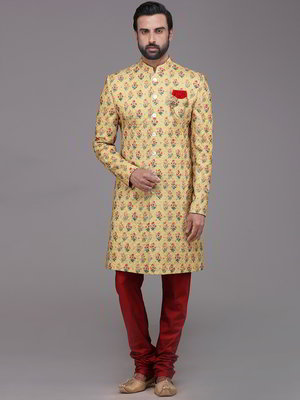 Жёлтый индийский мужской костюм из креп-жоржета