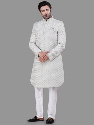 Серый шёлковый индийский мужской костюм