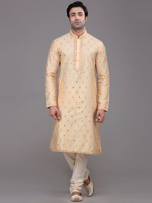 Бежевый и персиковый индийский национальный мужской костюм из шёлка
