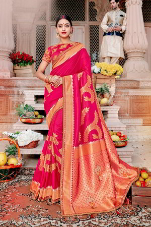 Розовое и цвета фуксии шёлковое и жаккардовое индийское сари