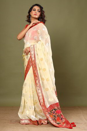 Разноцветное, кремовое, золотое и красное индийское сари из органзы и шёлка, украшенное вышивкой люрексом