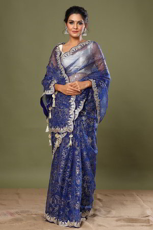 Золотое и синее индийское сари из органзы, украшенное печатным рисунком, вышивкой с аппликацией с перламутровыми бусинками