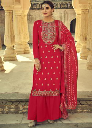 Красное шифоновое платье / костюм, украшенное вышивкой люрексом с пайетками