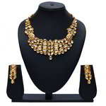 *Молочное и золотое индийское украшение на шею с искусственными камнями