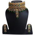 *Зелёное и золотое индийское украшение на шею с искусственными камнями