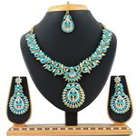 *Золотое и синее индийское украшение на шею со стразами