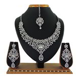 *Серебристое индийское украшение на шею со стразами