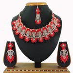 *Бордовое, золотое и красное индийское украшение на шею со стразами