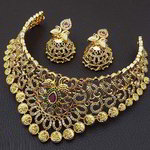 *Разноцветное и золотое индийское украшение на шею со стразами