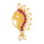 *Молочное и золотое индийское кольцо в нос с перламутровыми бусинками