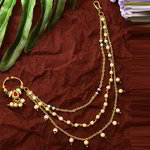 *Молочное и золотое индийское кольцо в нос с перламутровыми бусинками