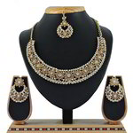 *Золотое индийское украшение на шею со стразами