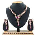 *Золотое и розовое индийское украшение на шею со стразами