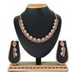 *Золотое и розовое индийское украшение на шею со стразами