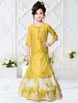 *Горчичный и жёлтый шёлковый индийское национальное платье / костюм для девочки с рукавами три-четверти, украшенный вышивкой люрексом с пайетками