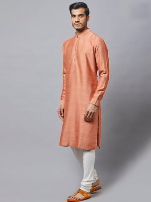 Рыже-оранжевый индийский национальный мужской костюм из шёлка