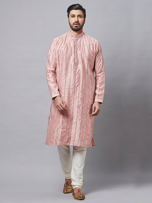 Персиковый и розовый шёлковый индийский национальный мужской костюм с кусочками зеркалец