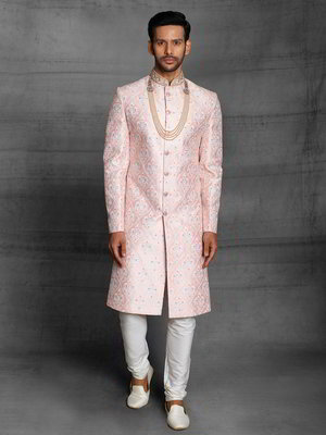 Розовый индийский свадебный мужской костюм из шёлка