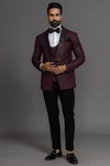 *Фиолетовый мужской костюм