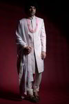 *Шёлковый индийский свадебный мужской костюм / шервани, украшенный вышивкой