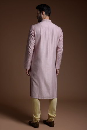 Лавандовый индийский национальный мужской костюм из шёлка