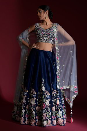 Тёмно-синий индийский женский свадебный костюм лехенга (ленга) чоли из натурального шёлка без рукавов, украшенный вышивкой