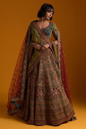 Разноцветный и зелёный бархатный индийский женский свадебный костюм лехенга (ленга) чоли, украшенный вышивкой