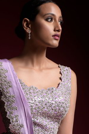 Фиолетовый и сиреневый индийский женский свадебный костюм лехенга (ленга) чоли из крепа без рукавов, украшенный вышивкой