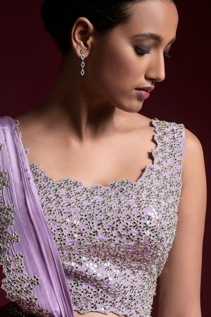 Фиолетовый и сиреневый индийский женский свадебный костюм лехенга (ленга) чоли из крепа без рукавов, украшенный вышивкой