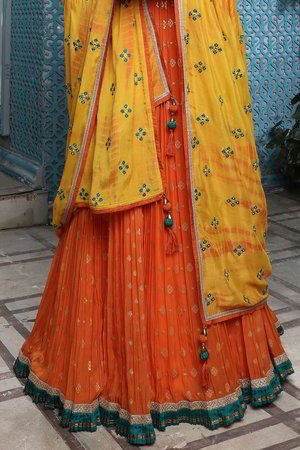 Оранжевый и синий индийский женский свадебный костюм лехенга (ленга) чоли из креп-шёлка без рукавов, украшенный вышивкой